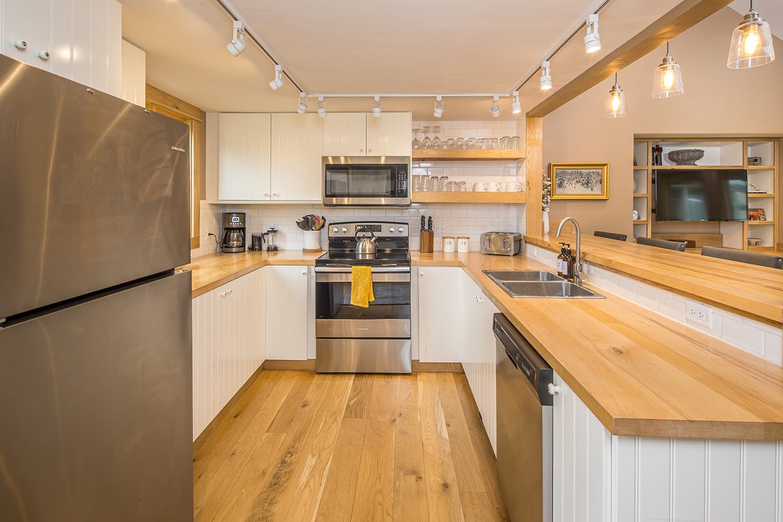 Condo in Gallatin Gateway, Montana, United States 3 - 18186940