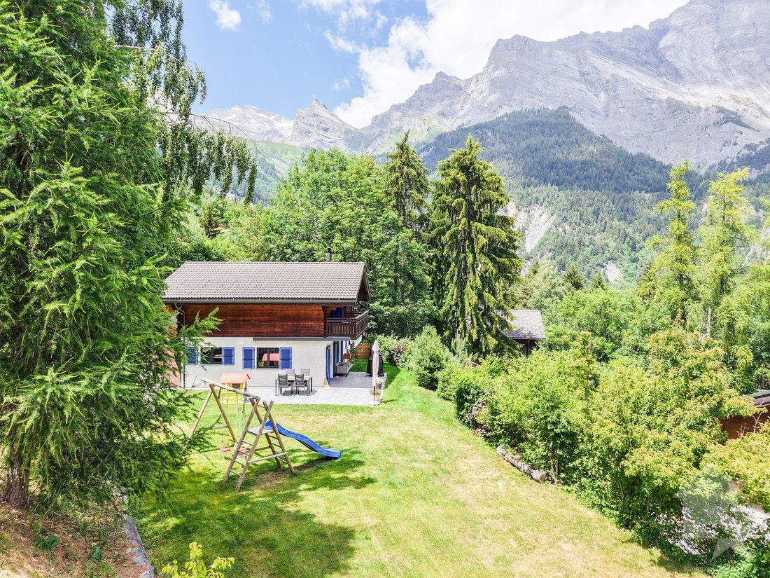 Chalet in Chamoson, Valais, Switzerland 2 - 17308530