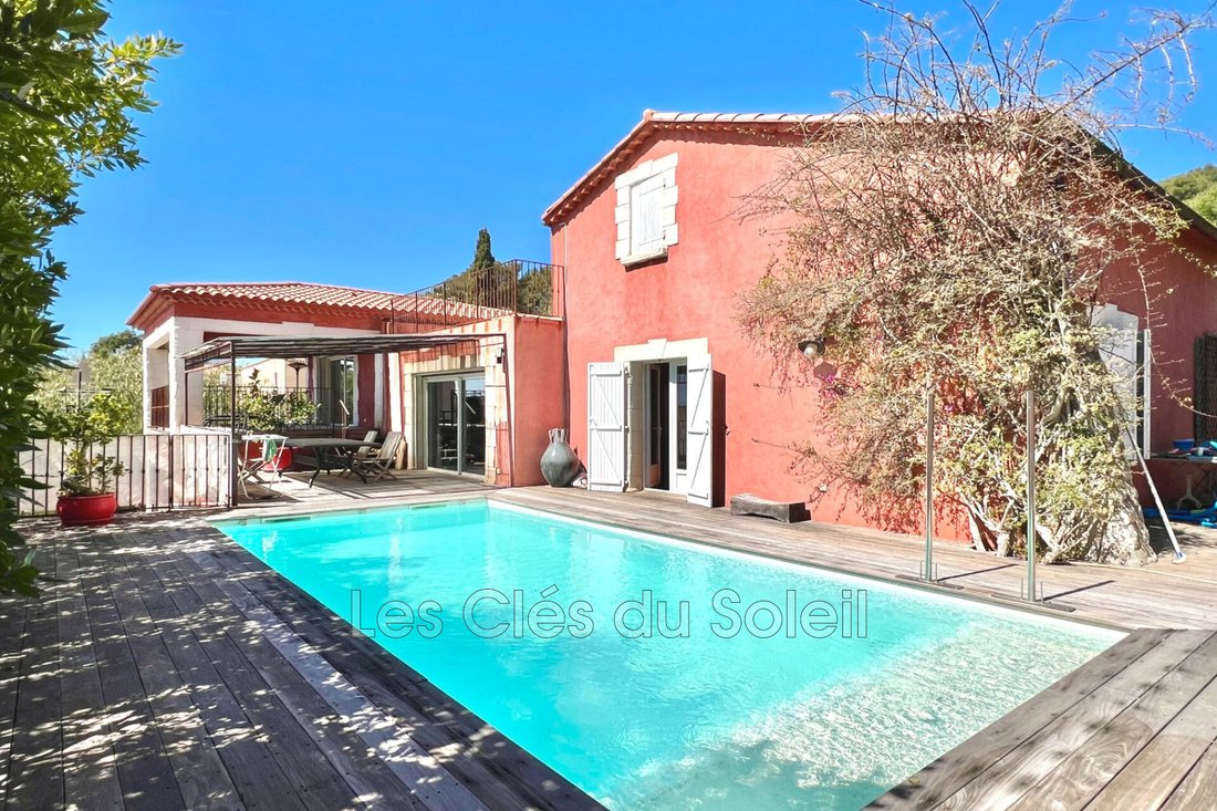Villa in Centre Ville, Carqueiranne, France 4 - 18187212