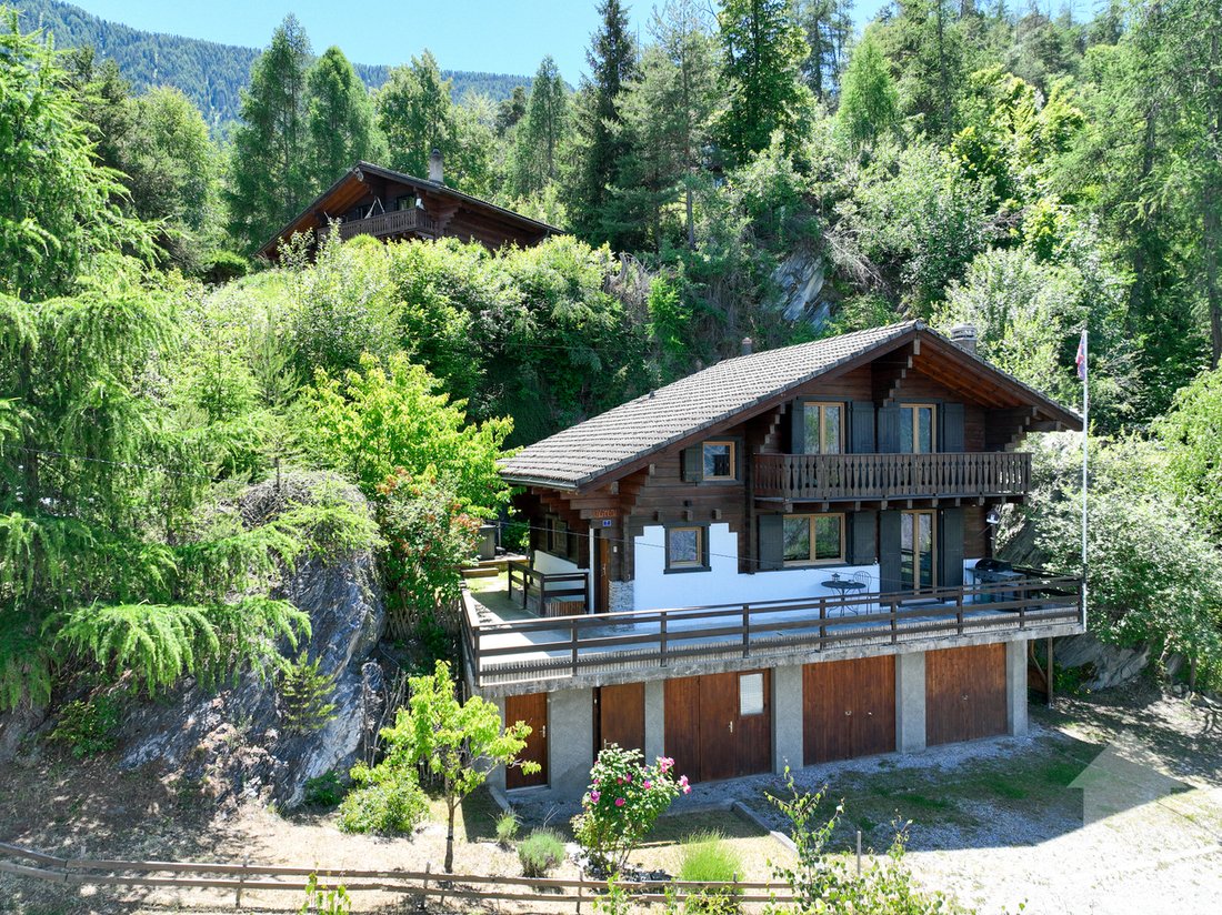 Chalet a Saxon, Vallese, Svizzera 2 - 18187302
