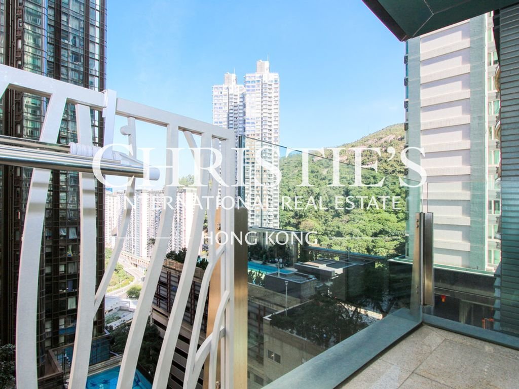 Apartment in Hong Kong, Hong Kong 2 - 18187809