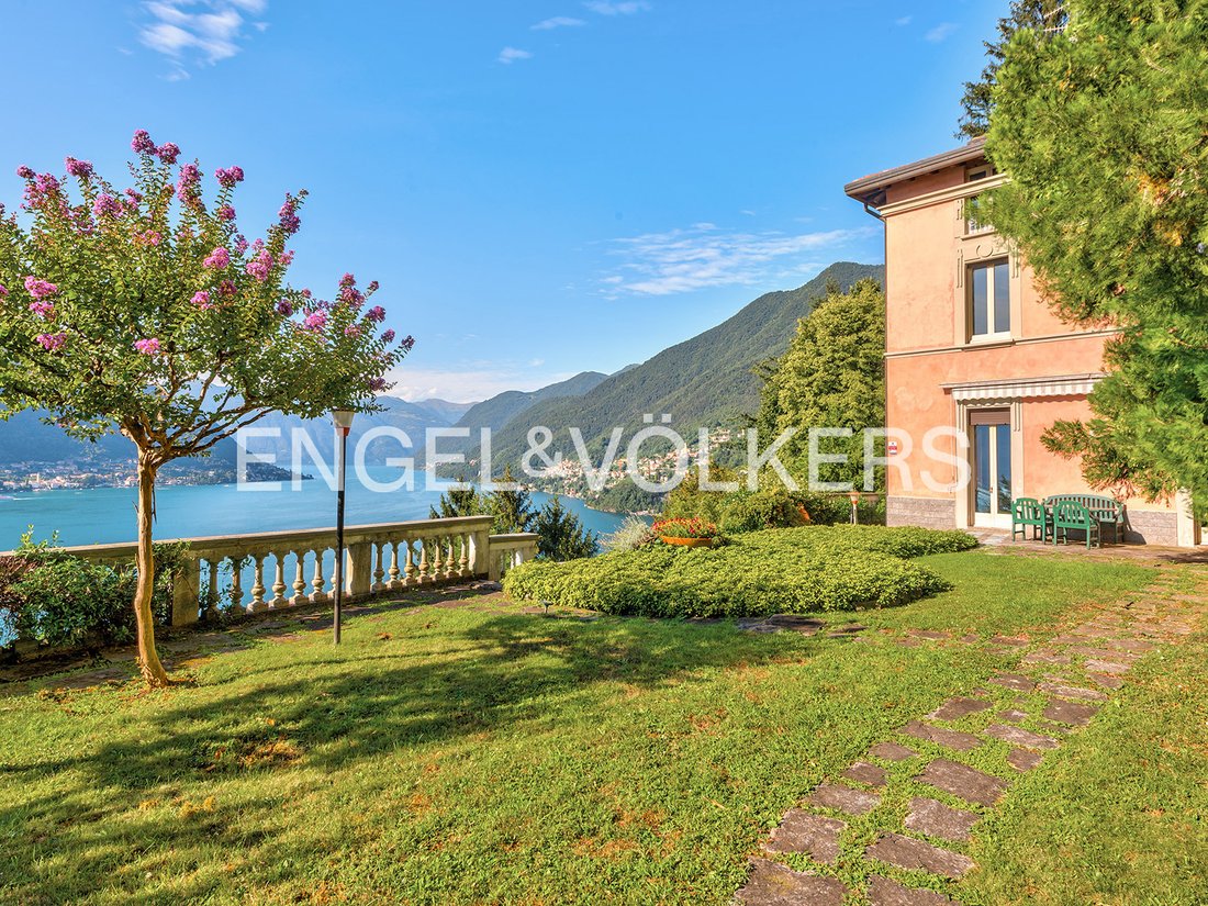Villa in Faggeto Lario, Lombardy, Italy 3 - 18187868
