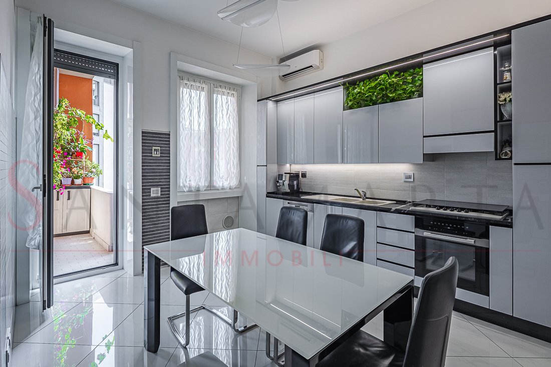 Apartment in Romagna, Milan, Italy 4 - 18188006