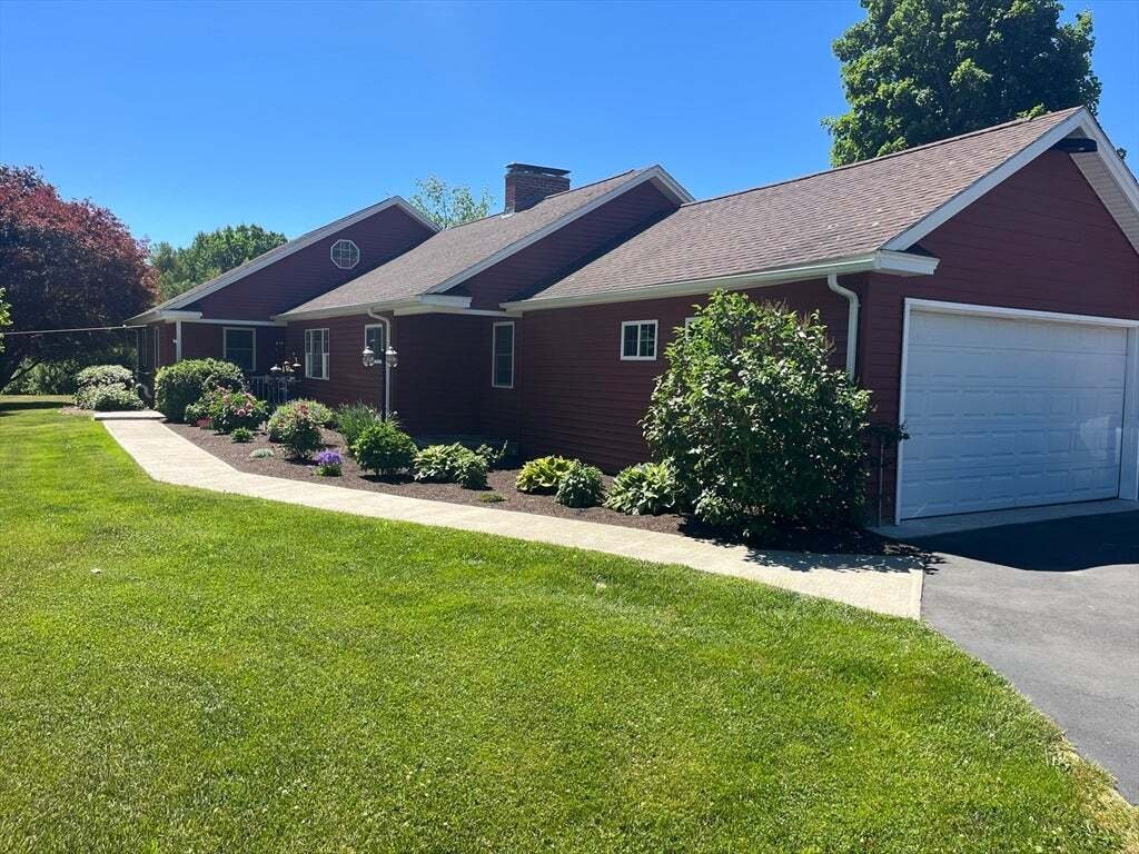 House in Blandford, Massachusetts, United States 1 - 18112089