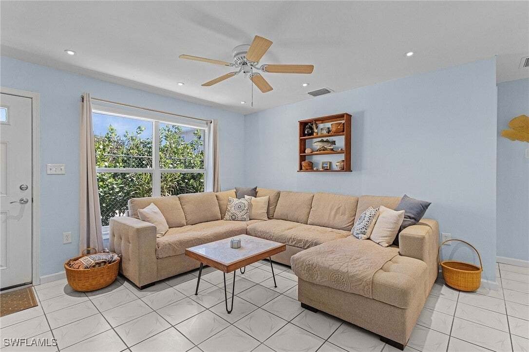 Apartment in Saint James City, Florida, United States 3 - 16767745