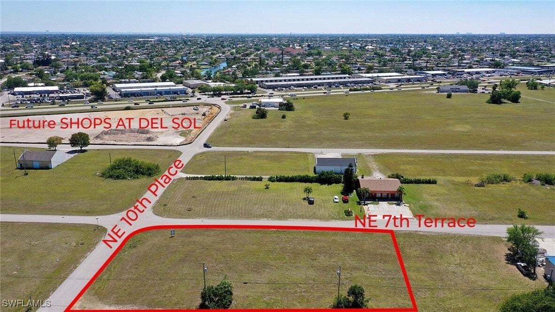 Terrain à Cape Coral, Floride, États-Unis 1 - 16767748