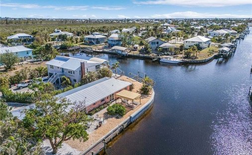 Apartment in Saint James City, Florida, United States 1