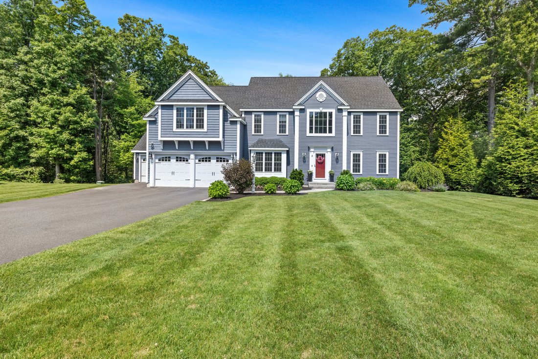 House in Southborough, Massachusetts, United States 1 - 17779546