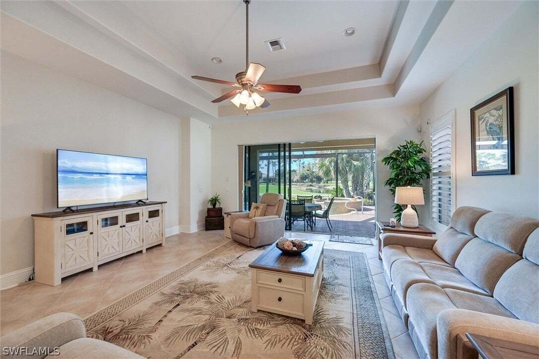 Naples, Florida, United States 5 - 17418016