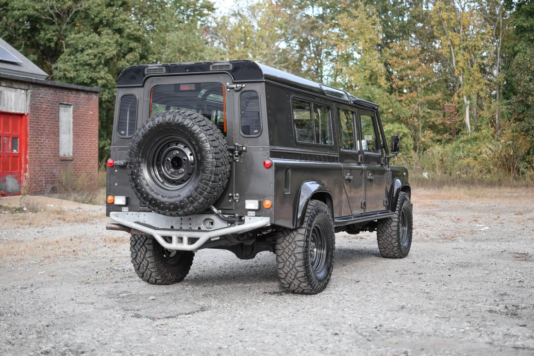 Suv in Newton, MA, United States 3 - 18190277