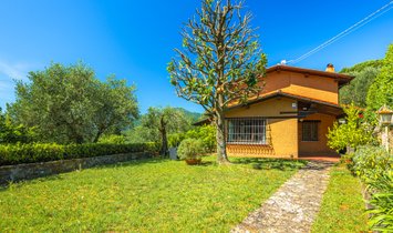 Villa en Massarosa, Toscana, Italia 2