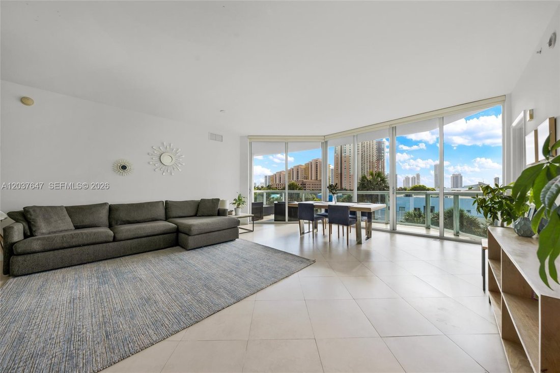 Condo in Aventura, Florida, United States 4 - 18190254