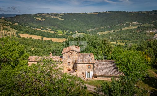 Estate in Castiglione d'Orcia, Tuscany, Italy 1