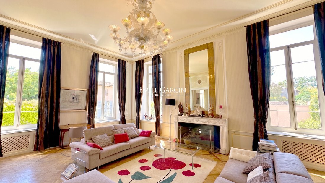 Villa in Saint Julien, Marseille, Provence-Alpes-Côte d'Azur 4 - 15955386