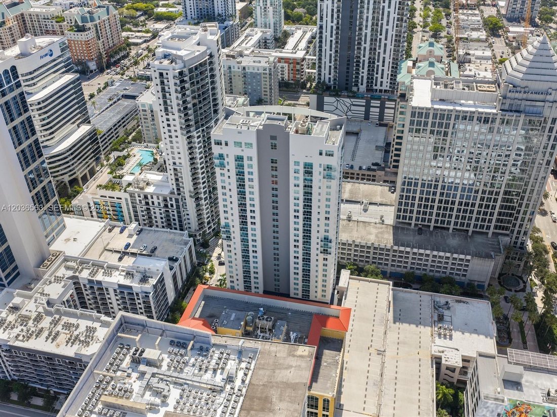 Condo in Fort Lauderdale, Florida, United States 2 - 18190271