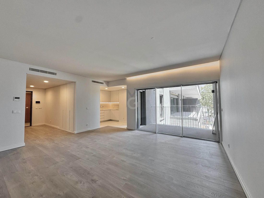 Apartment in Carcavelos e Parede, Lisbon, Portugal 2 - 18190756