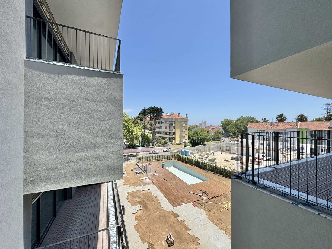 Apartment in Carcavelos e Parede, Lisbon, Portugal 1 - 18190756