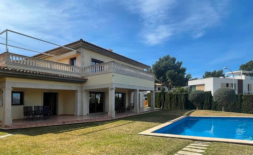 Villa in Palma, Balearic Islands, Spain 1