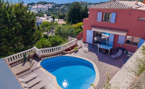 Casa en La Turbie, Provenza-Alpes-Costa Azul, Francia 1