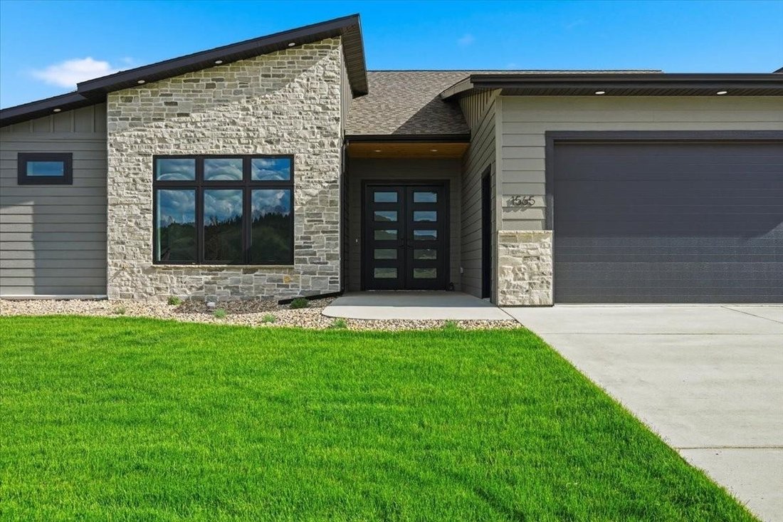 House in Spearfish, South Dakota, United States 2 - 17104278