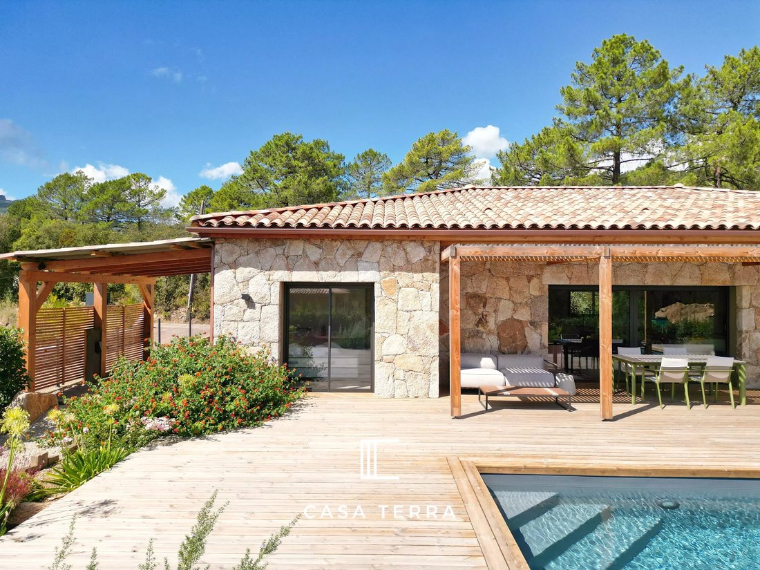 Villa in Lecci, Corsica, France 1 - 15232146