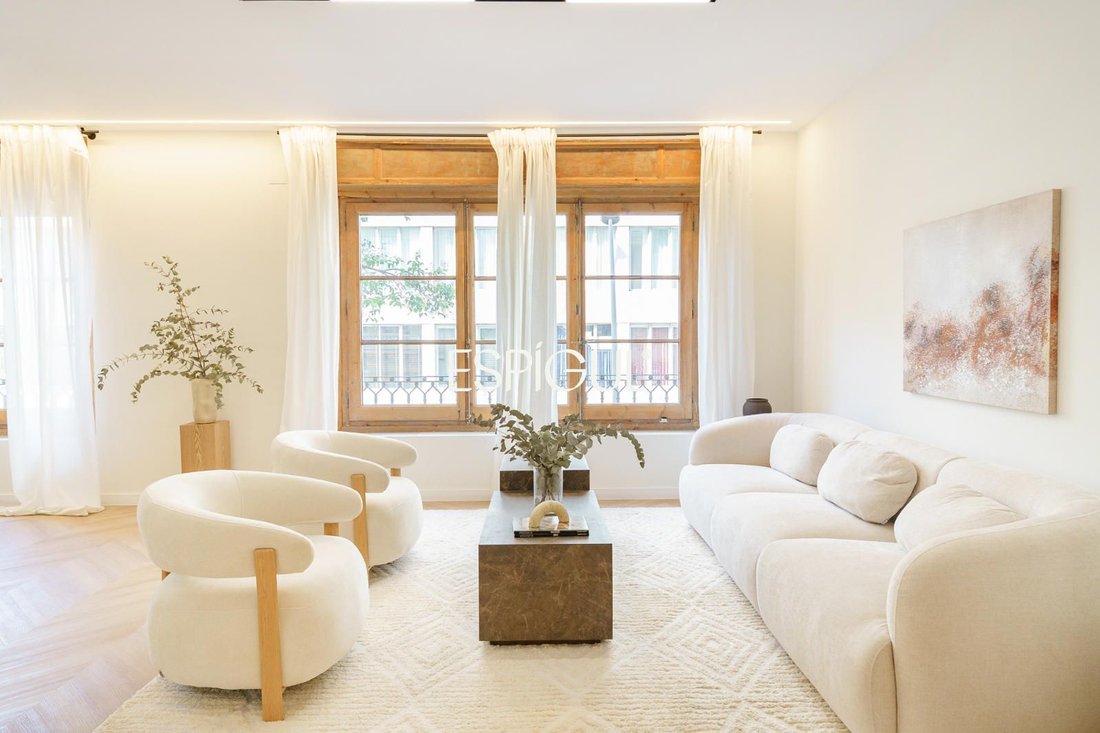 Apartment in Sarrià-Sant Gervasi, Barcelona, Spain 4 - 18188705