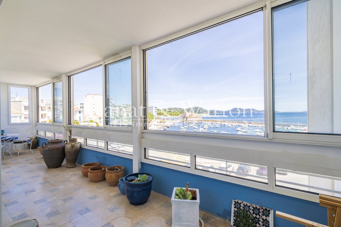 Apartment in Aguillon, Toulon, France 5 - 18194684
