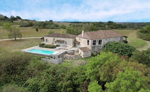 Villa in Duras, Nouvelle-Aquitaine, France 1