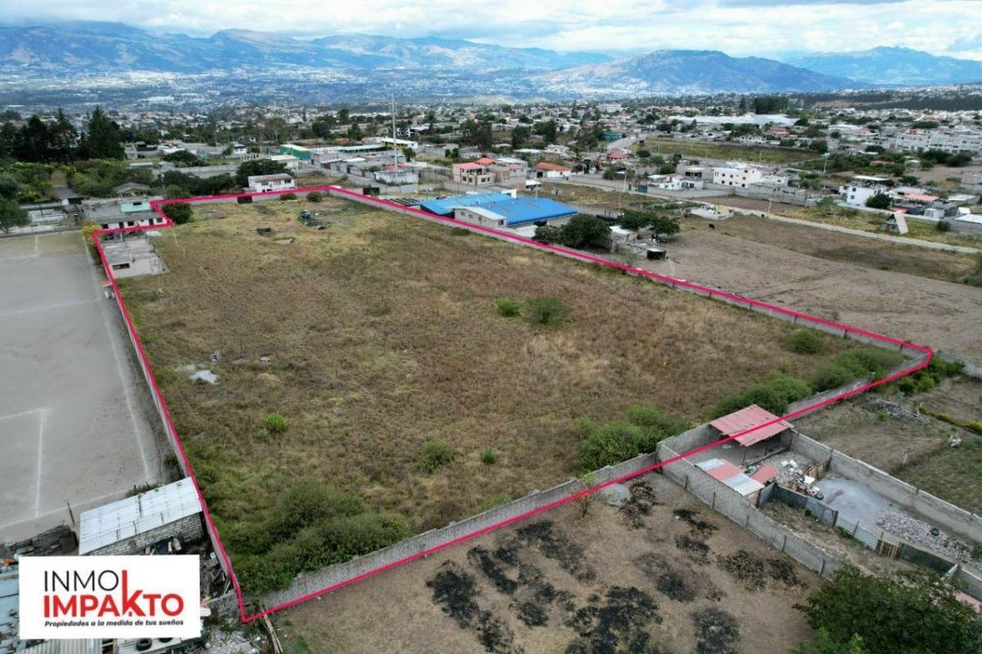 Land in Quito, Pichincha, Ecuador 4 - 18190642