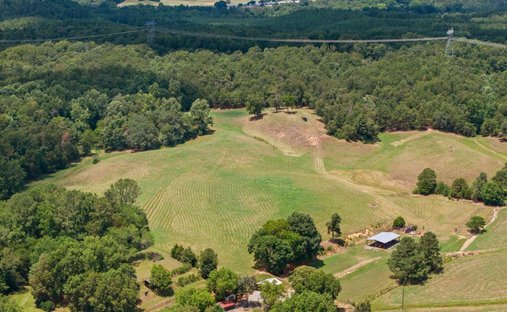 Land in Fairmount, Georgia, United States 1