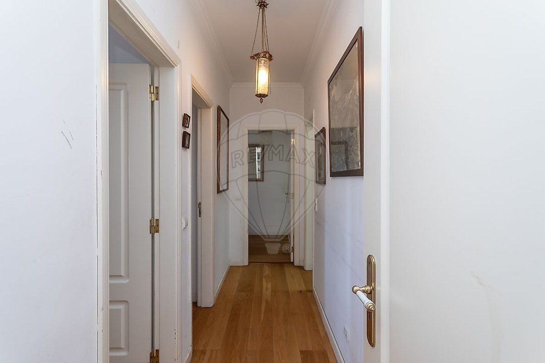 Apartment in Carcavelos e Parede, Lisbon, Portugal 3 - 18128995