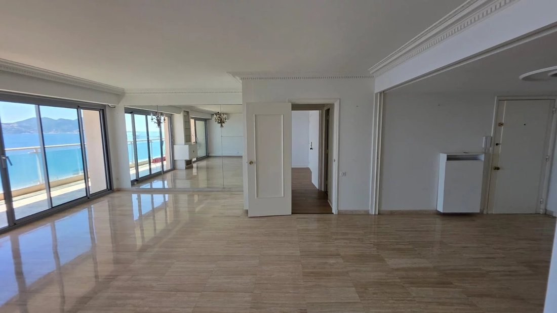 Apartment in Cannes, Provence-Alpes-Côte d'Azur, France 5 - 18190155