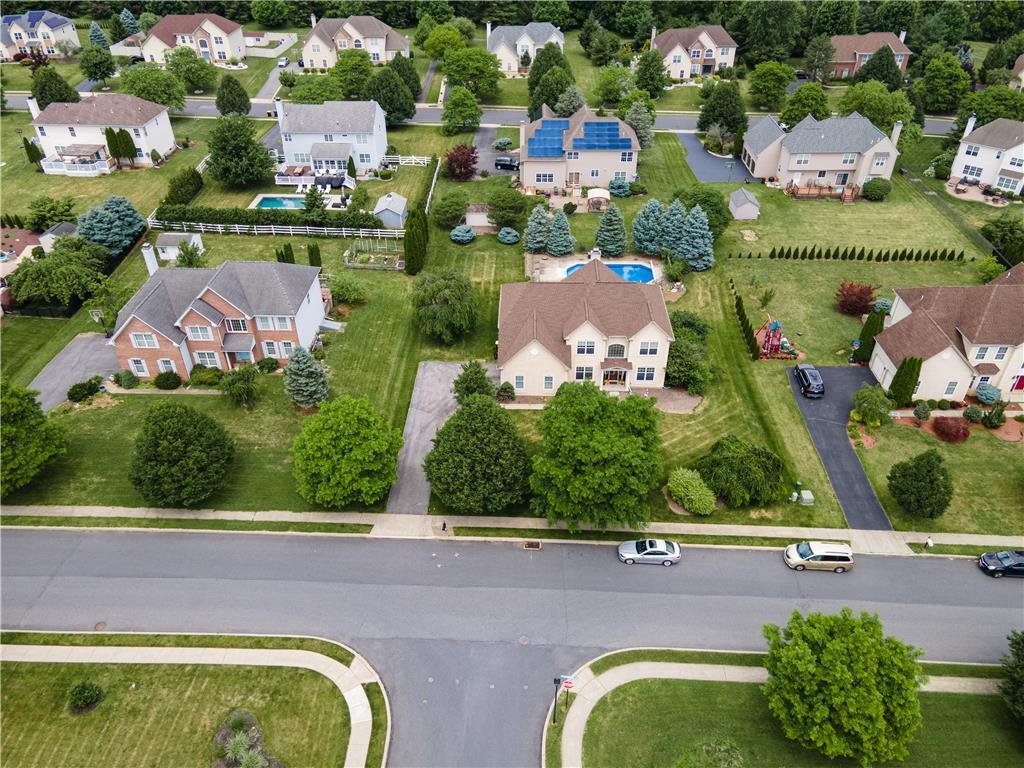 House in Tatamy, Pennsylvania, United States 2 - 17827806