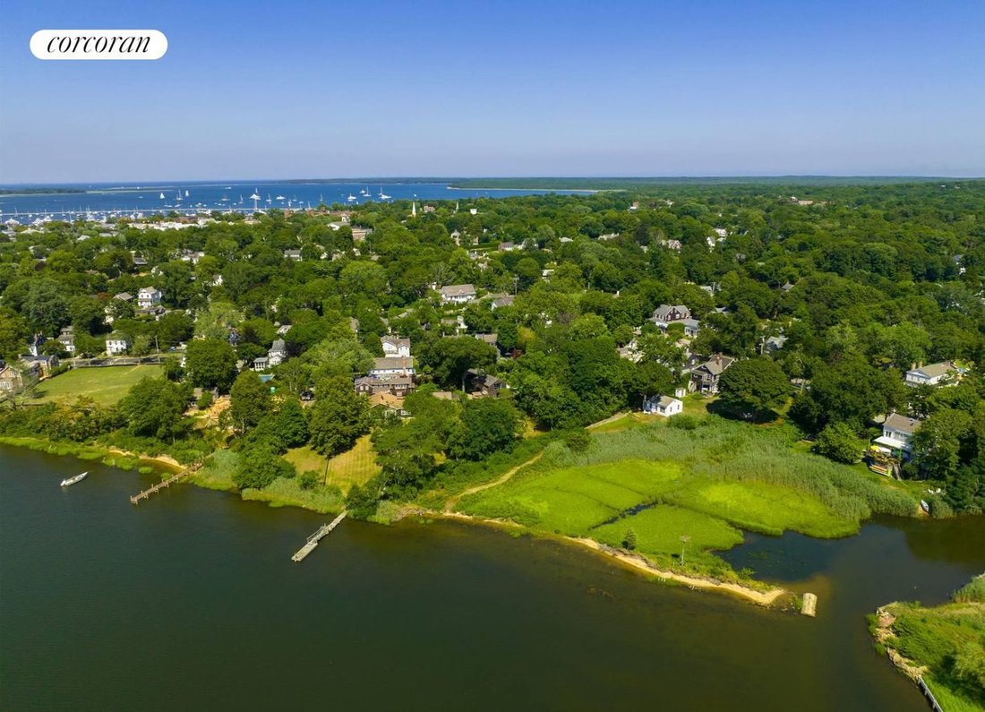 House in Sag Harbor, New York, United States 1 - 15362199