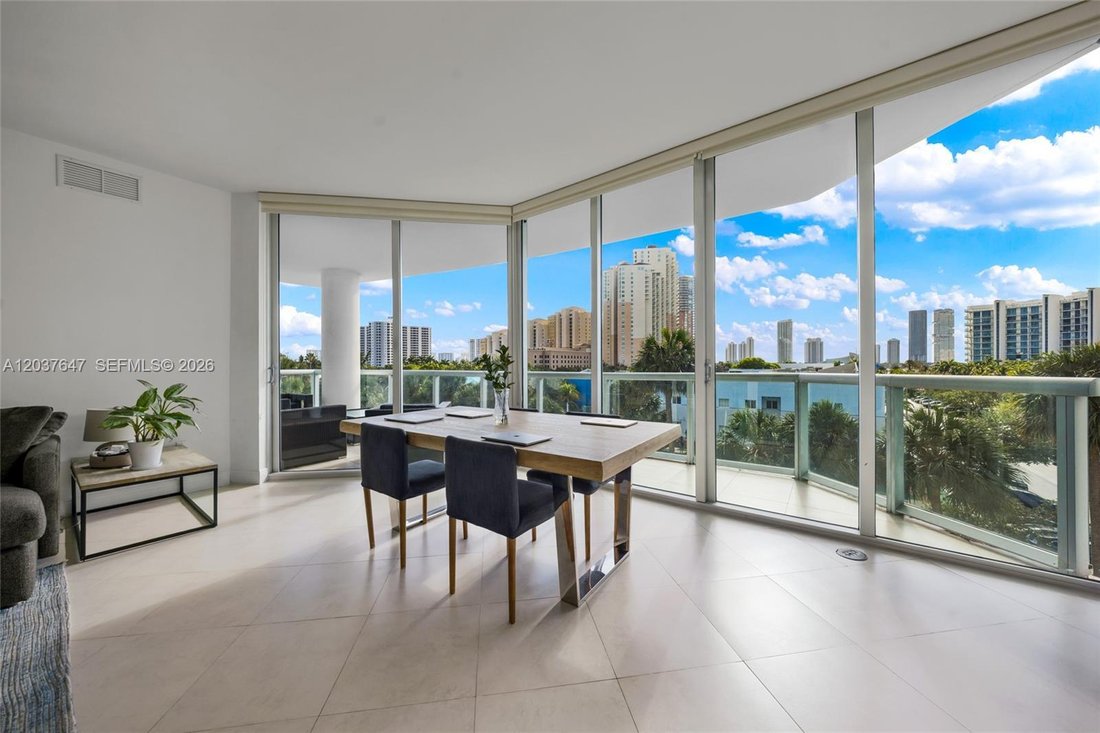 Condo in Aventura, Florida, United States 1 - 18190254