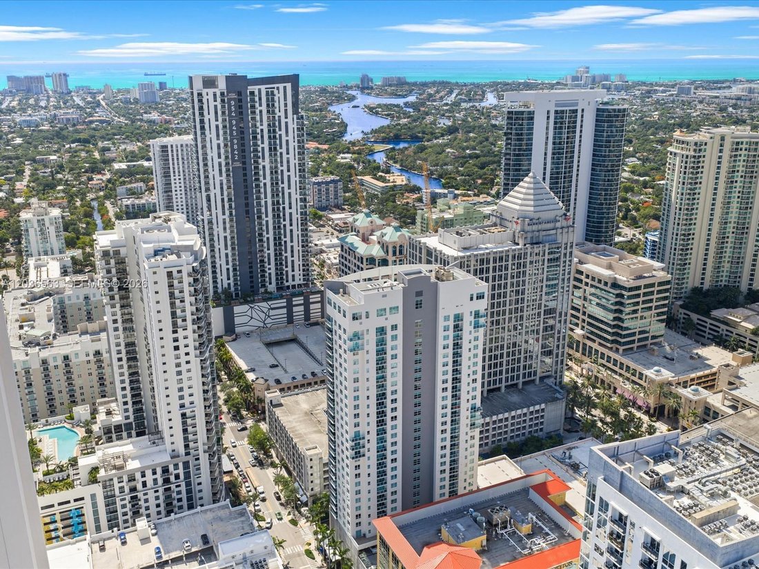 Condo in Fort Lauderdale, Florida, United States 5 - 18190271