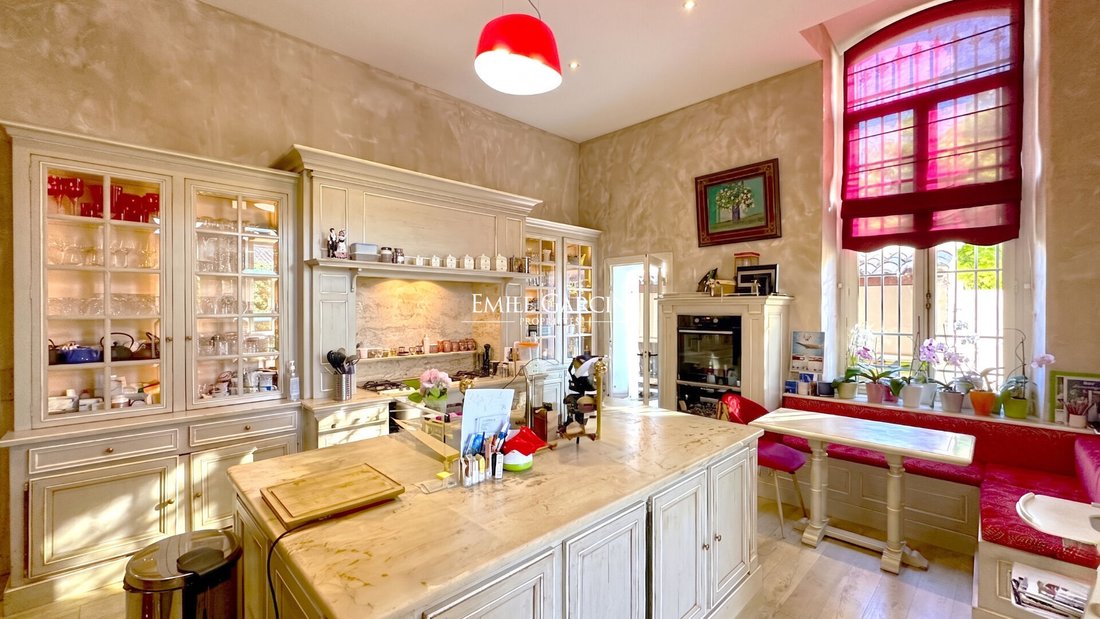 Villa in Saint Julien, Marseille, Provence-Alpes-Côte d'Azur 5 - 15955386