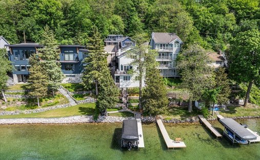 House in West Bend, Wisconsin, United States 1