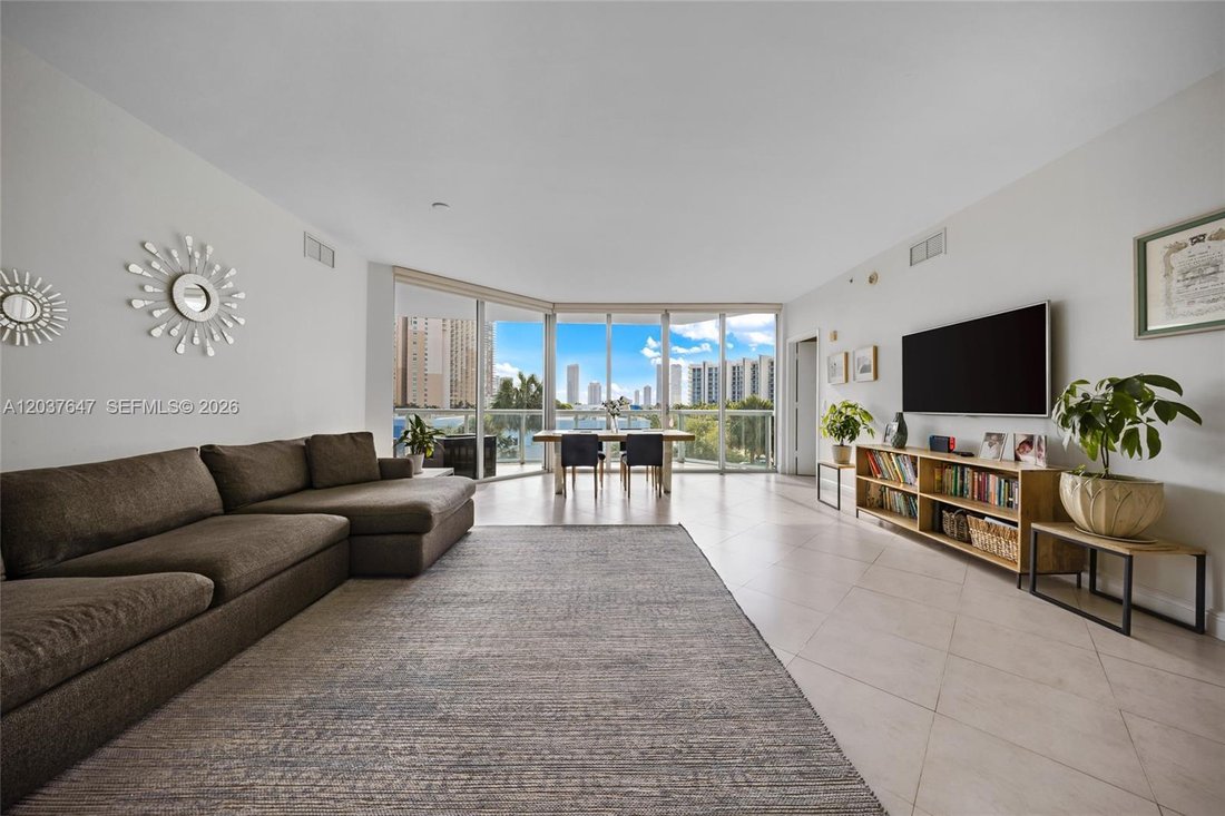 Condo in Aventura, Florida, United States 5 - 18190254