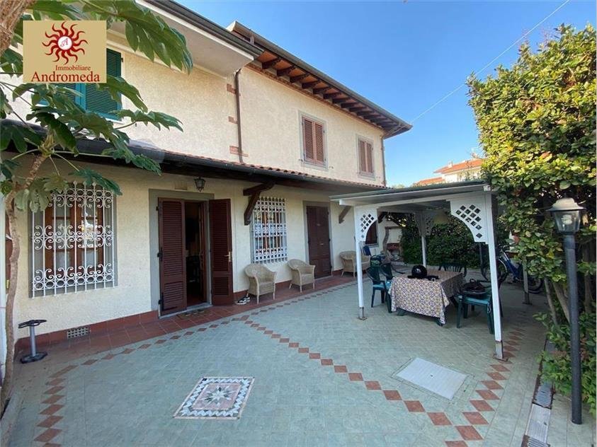 Villa in Center, Forte dei Marmi, Tuscany 1 - 18188545
