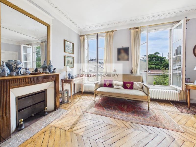 Apartment in Domaine National du Château, Versailles, France 2 - 18192848