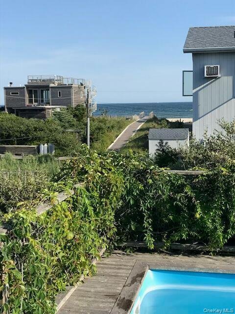 House in Yaphank, New York, United States 2 - 16979048