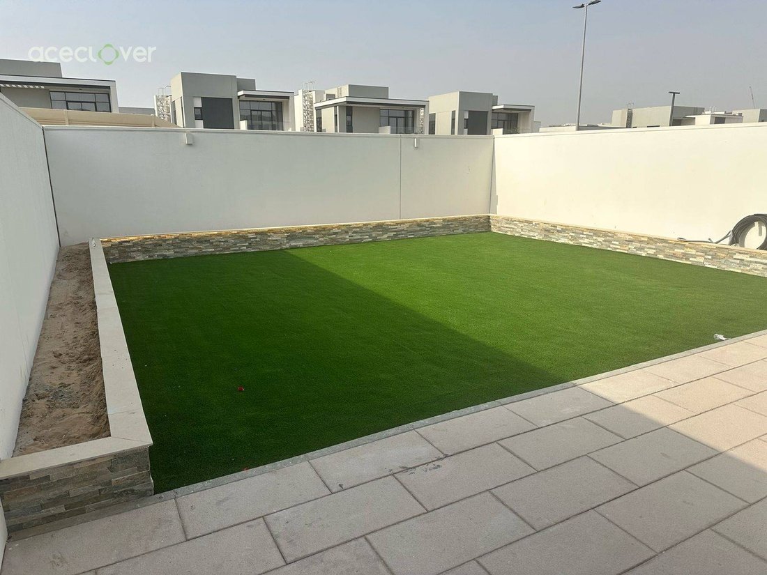Townhouse in Jebel Ali Village, Dubai, United Arab Emirates 1 - 18193665