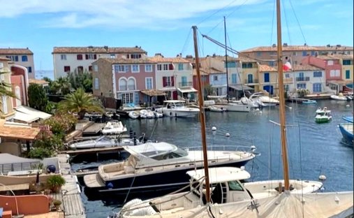 Villa in Grimaud, Provence-Alpes-Côte d'Azur, France 1