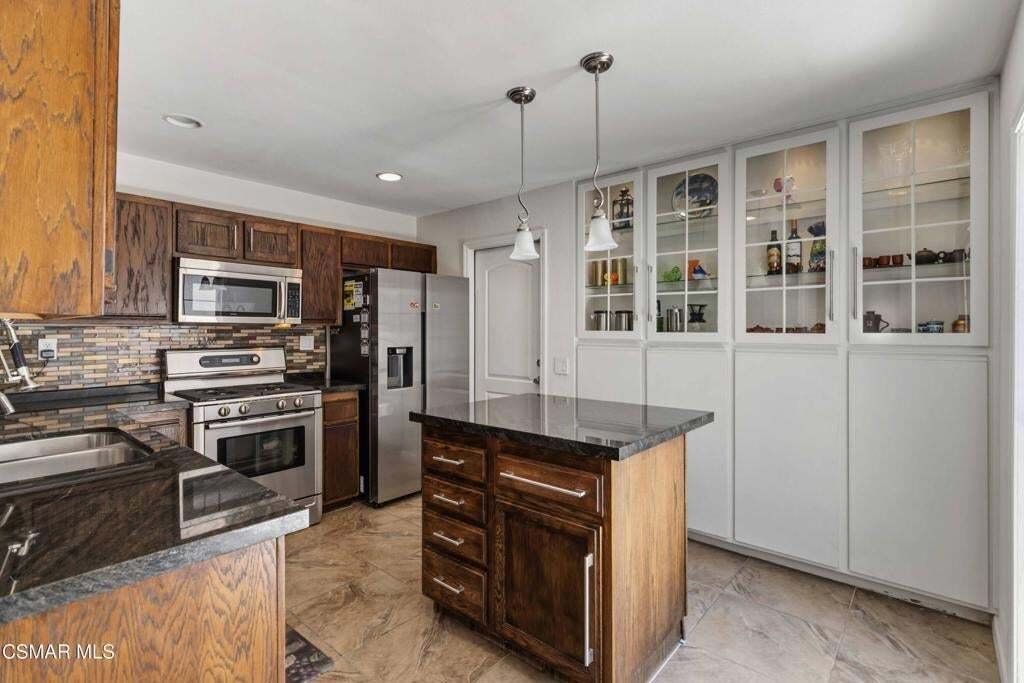 Townhouse in Thousand Oaks, California, United States 3 - 18191042