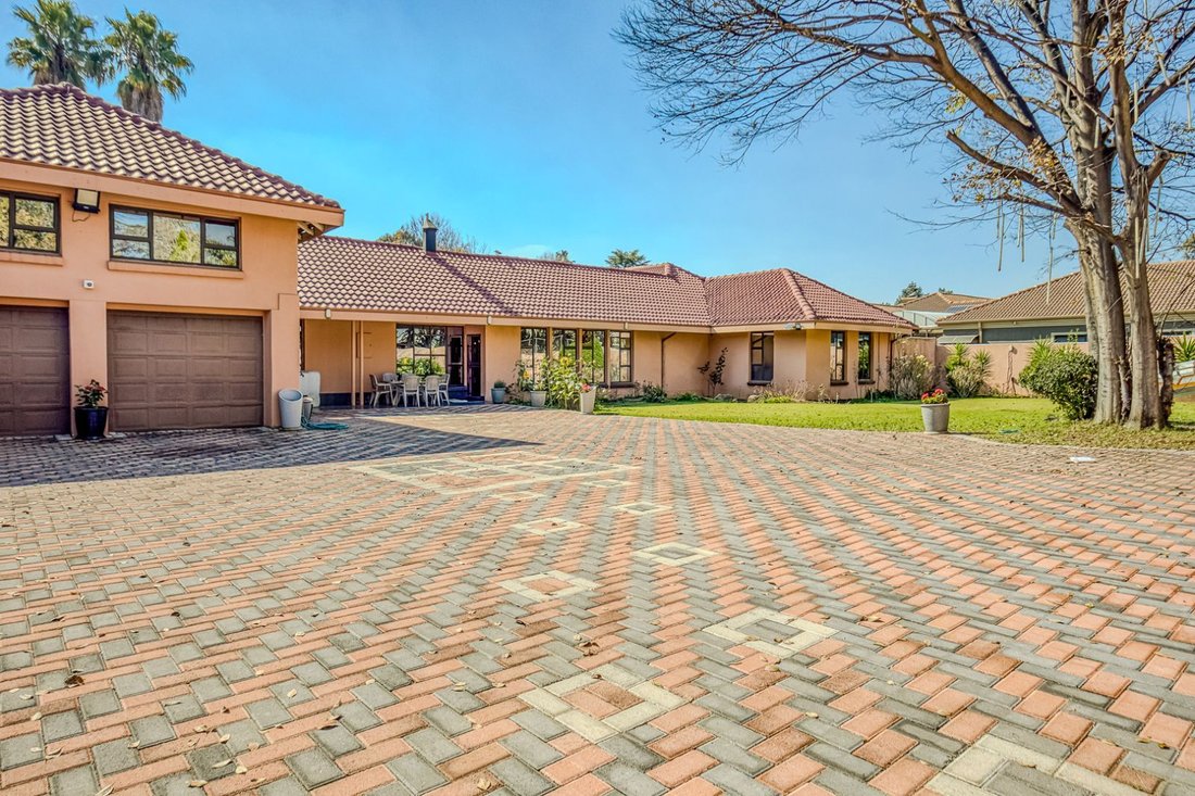 House in Benoni, Gauteng, South Africa 2 - 18188460
