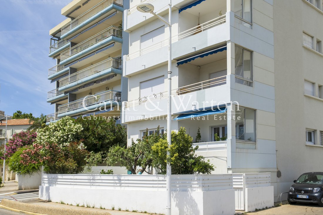 Apartment in Aguillon, Toulon, France 3 - 18194690