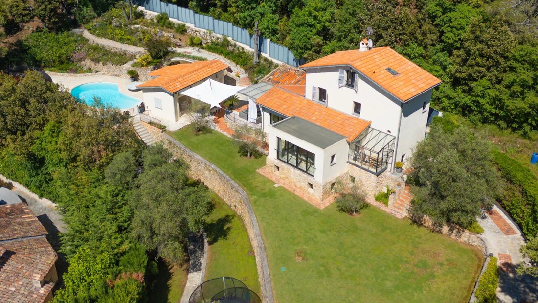 House in Nice, Provence-Alpes-Côte d'Azur, France 1 - 17989410