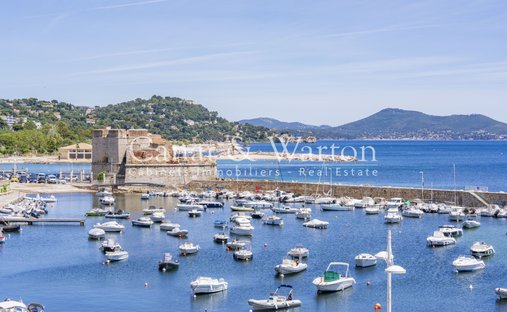 Apartment in Aguillon, Toulon, France 1