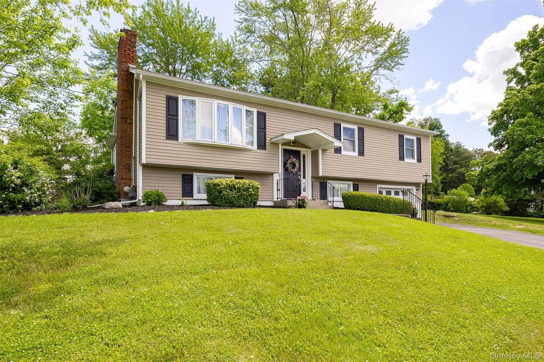 House in Wappingers Falls, New York, United States 1 - 18098905